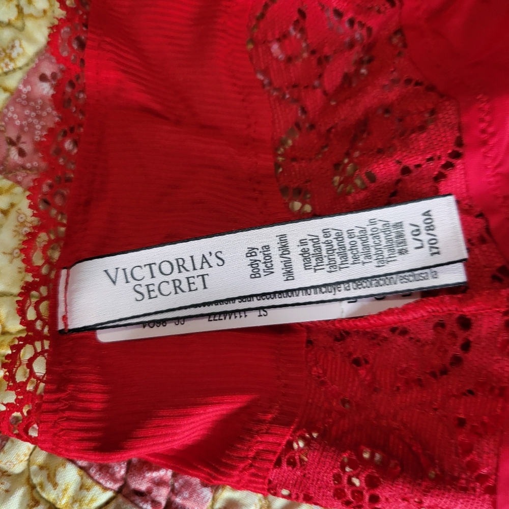Victoria's Secret panties. - Picture 5 of 6